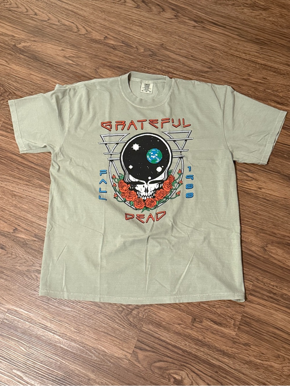 Grateful Dead Space Face 88 Graphic Tee Printed by Liquid Blue in Size XL